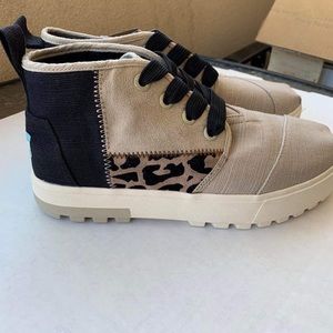 Toms Botas Lug Multi Flocked Leopard Patchwork Shoe